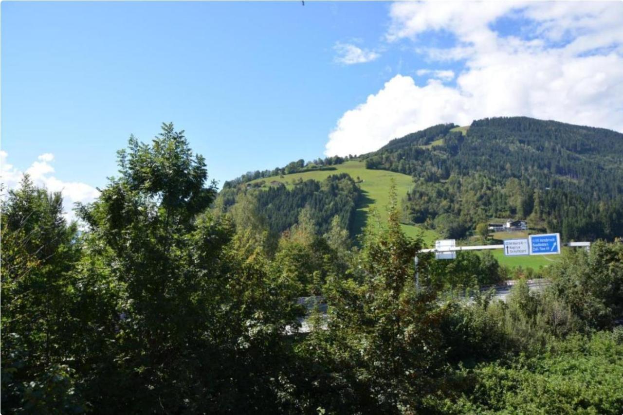 Alpine Lodge Apartment เซลล์อัมเซ ภายนอก รูปภาพ